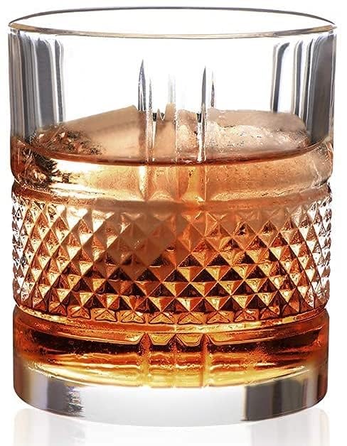 wiskey glasses glass of whiskey glasses of whiskey 