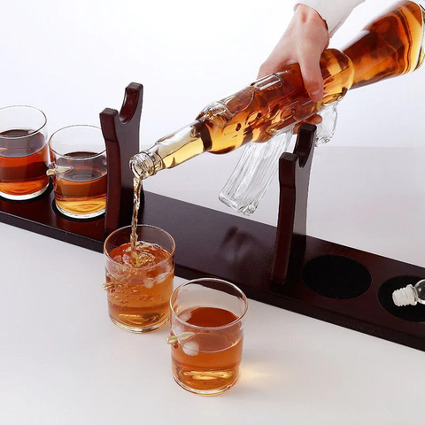 AK47 DECANTER SET + 4 BULLET GLASSES + TRAY