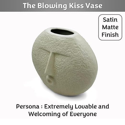 THE BLOWING KISS FACE CERAMIC FLOWER VASE - PACK OF 1