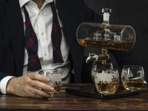 SHIP DECANTER SET WITH 4 GLOBE GLASSES - PACK OF 5