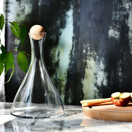 CRYSTAL GLASS WHISKEY DECANTER WITH STOPPER 1800ML - PACK OF 1