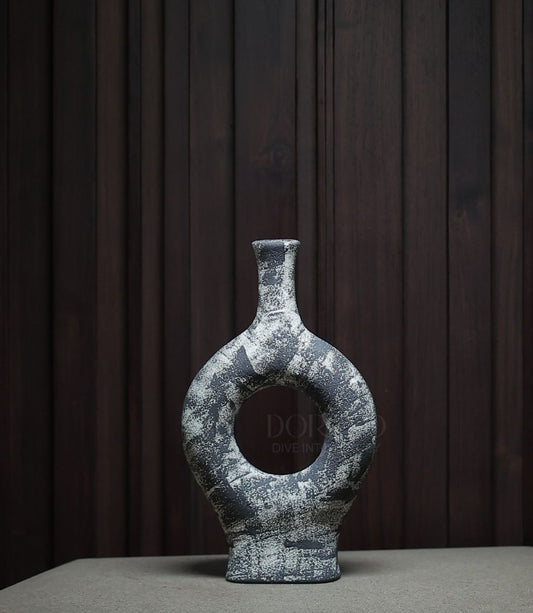 ECLIPSE CERAMIC VASE EARTHY FINISH - BLACK
